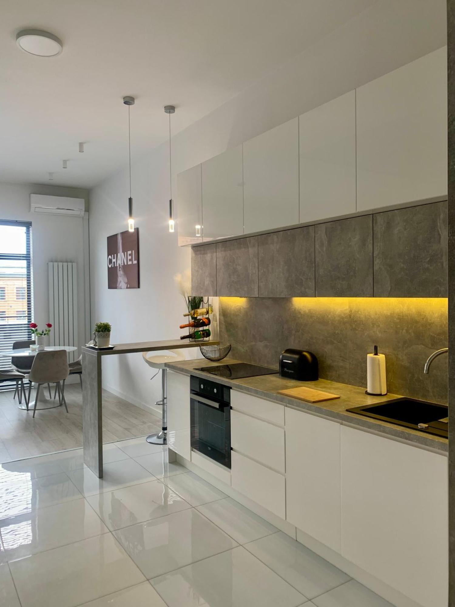 Ekskluzywny Loft Tymienieckiego Apartment วูดช์ ภายนอก รูปภาพ